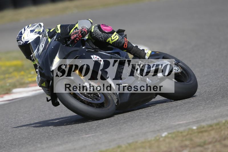 /37 09.08.2026  Pluess Motosport ADR/Freies Fahren/587